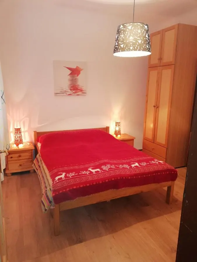Second bedroom with a double bed